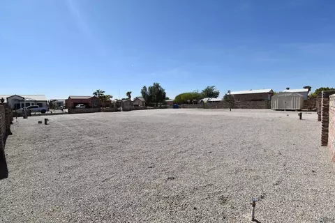 13854 E 52 St, Yuma, AZ 85367