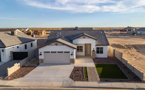10569 E 45 St, Yuma, AZ 85367