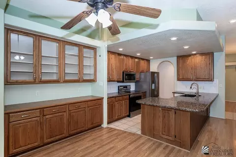 Kitchen - 13902 E 53 Dr, Yuma, AZ 85367 photo 1 of 3