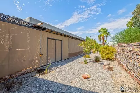 Exterior - 13902 E 53 Dr, Yuma, AZ 85367 photo 6 of 13