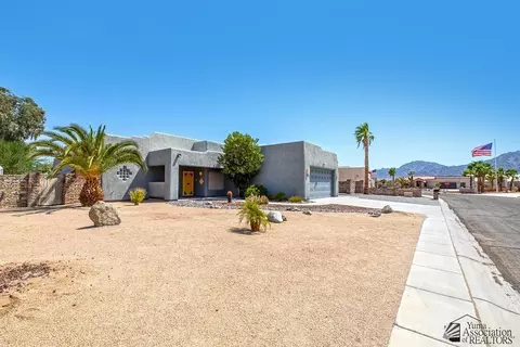 Exterior - 13902 E 53 Dr, Yuma, AZ 85367 photo 11 of 13