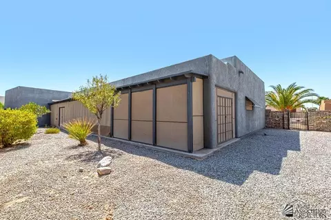 Exterior - 13902 E 53 Dr, Yuma, AZ 85367 photo 7 of 13