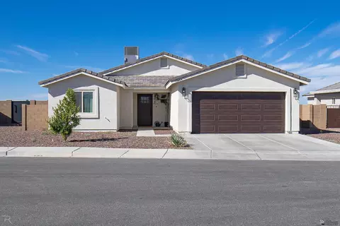 11288 S Bright Sun Way, Yuma, AZ 85367