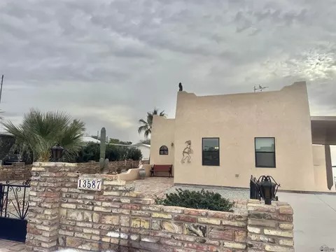 13587 E 49 St, Yuma, AZ 85367