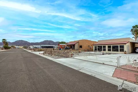 Exterior - 14533 E 51 Dr, Yuma, AZ 85367 photo 13 of 14