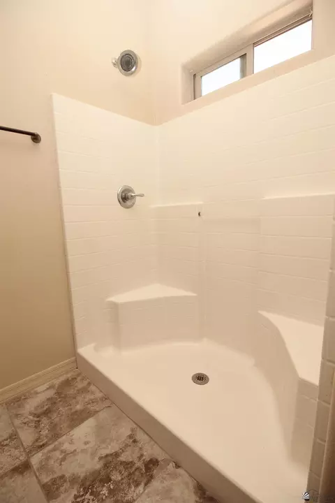 Bath - 263 E 13 St, Somerton, AZ 85350 photo 3 of 5