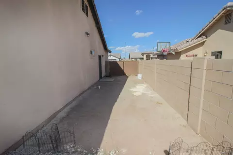 Exterior - 263 E 13 St, Somerton, AZ 85350 photo 9 of 9
