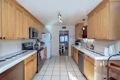 Kitchen - 1430 E Pebble Beach Dr, Yuma, AZ 85365 photo 1 of 2