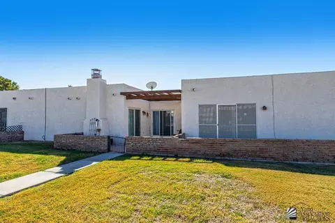 Exterior - 1430 E Pebble Beach Dr, Yuma, AZ 85365 photo 5 of 10
