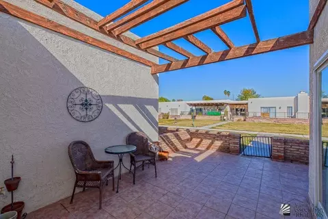 Exterior - 1430 E Pebble Beach Dr, Yuma, AZ 85365 photo 2 of 10