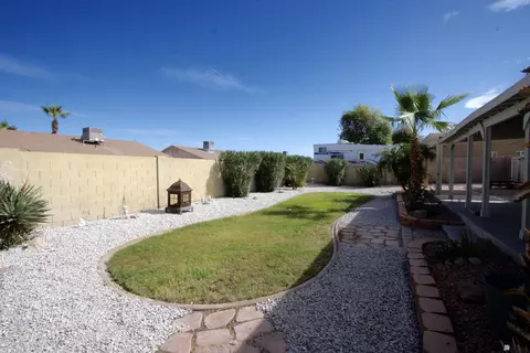 Exterior - 7244 E 24 Ln, Yuma, AZ 85365 photo 4 of 7