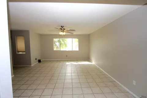 Living - 7244 E 24 Ln, Yuma, AZ 85365 photo 4 of 4