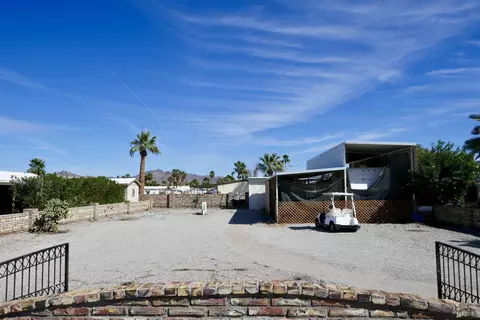 11607 S Helen Dr, Yuma, AZ 85367