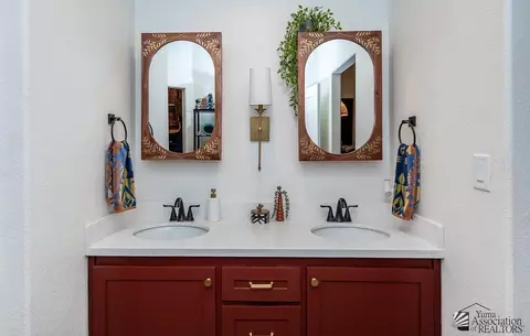 Bath - 11671 E 33 Way, Yuma, AZ 85367 photo 1 of 3
