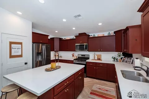 Kitchen - 11671 E 33 Way, Yuma, AZ 85367 photo 2 of 6