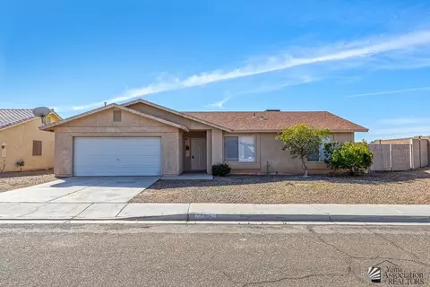 11241 E 25 Pl, Yuma, AZ 85367 photo 2
