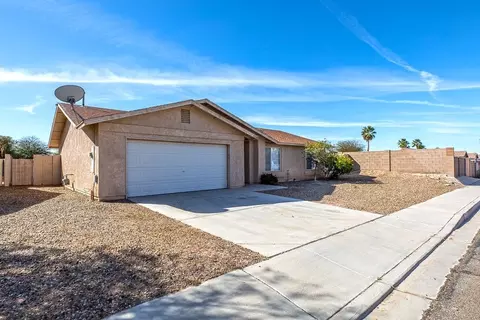 11241 E 25 Pl, Yuma, AZ 85367 photo 3