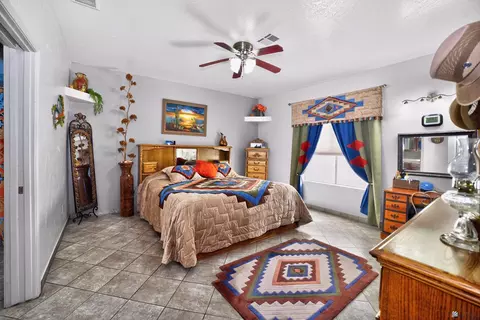 Bedroom - 14580 E 49 St, Yuma, AZ 85367 photo 1 of 4