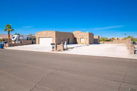 Exterior - 14580 E 49 St, Yuma, AZ 85367 photo 1 of 11