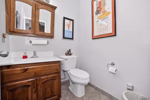 Bath - 14580 E 49 St, Yuma, AZ 85367 photo 5 of 5