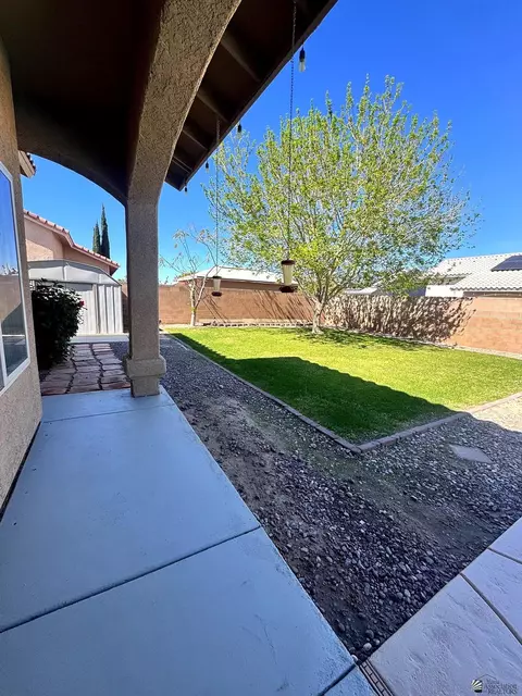 Exterior - 10714 E 38 Ln, Yuma, AZ 85365 photo 3 of 7