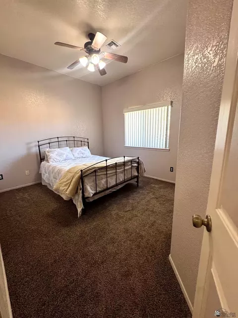 Bedroom - 10714 E 38 Ln, Yuma, AZ 85365 photo 3 of 4