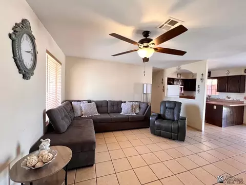 Living - 9588 E 38 Ln, Yuma, AZ 85365 photo 3 of 3