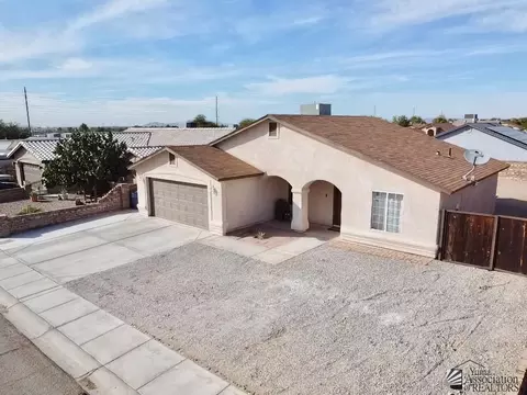 Exterior - 9588 E 38 Ln, Yuma, AZ 85365 photo 3 of 10
