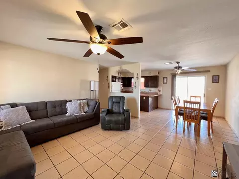 Living - 9588 E 38 Ln, Yuma, AZ 85365 photo 2 of 3