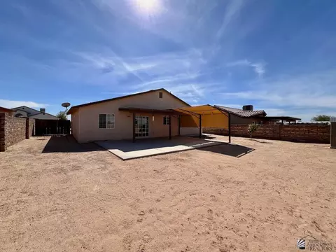 Exterior - 9588 E 38 Ln, Yuma, AZ 85365 photo 5 of 10