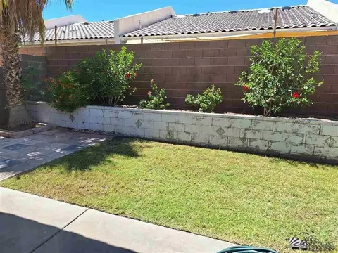 Exterior - 10725 E 35 St, Yuma, AZ 85365 photo 4 of 4