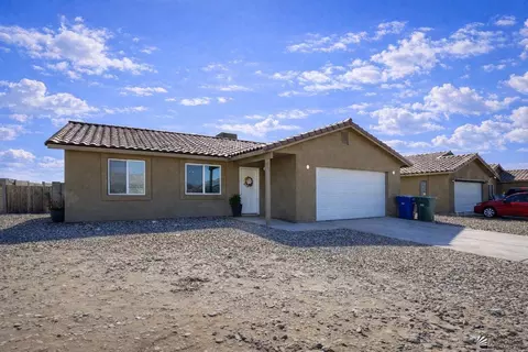 7961 E 44 Ln, Yuma, AZ 85365