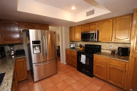 2202 E 27 Way, Yuma, AZ 85365 photo 15