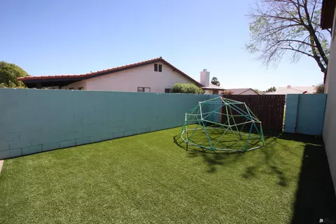 2202 E 27 Way, Yuma, AZ 85365 photo 38