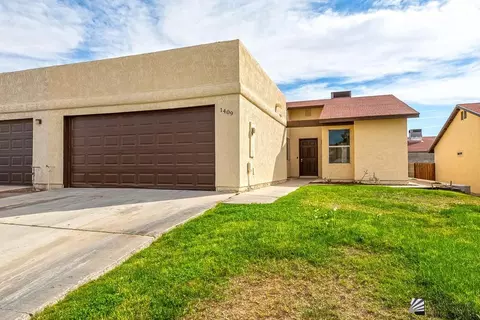 Exterior - 1409 W Hillside Pl, Yuma, AZ 85364 photo 3 of 6