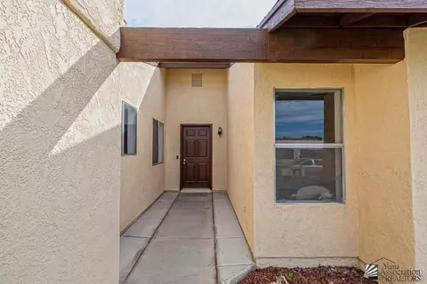 Entry Way - 1409 W Hillside Pl, Yuma, AZ 85364 photo 1 of 2