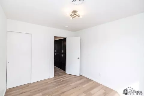 Bedroom - 1409 W Hillside Pl, Yuma, AZ 85364 photo 3 of 4