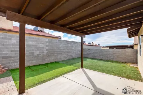 Exterior - 1409 W Hillside Pl, Yuma, AZ 85364 photo 5 of 6