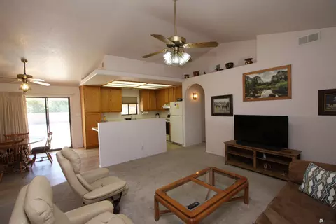 Living - 11287 E 37 Pl, Yuma, AZ 85367 photo 1 of 3