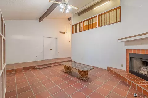 Living - 1924 E 26 Pl, Yuma, AZ 85365 photo 3 of 5