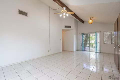 Living - 1924 E 26 Pl, Yuma, AZ 85365 photo 5 of 5