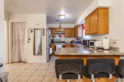 Kitchen - 8622 E 24 Pl, Yuma, AZ 85365 photo 1 of 3