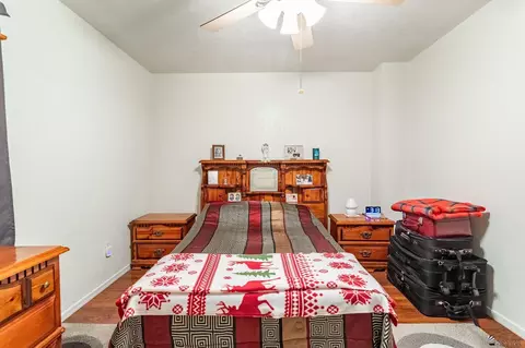 Bedroom - 8622 E 24 Pl, Yuma, AZ 85365 photo 5 of 9
