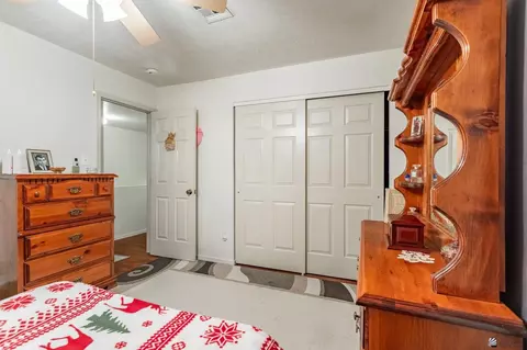 Bedroom - 8622 E 24 Pl, Yuma, AZ 85365 photo 6 of 9