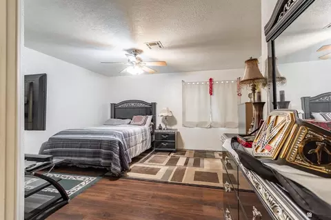 Bedroom - 8622 E 24 Pl, Yuma, AZ 85365 photo 7 of 9