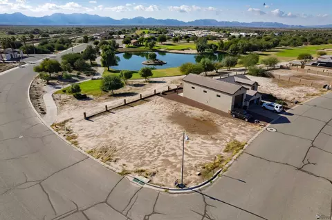 11756 Picacho St, Wellton, AZ 85356