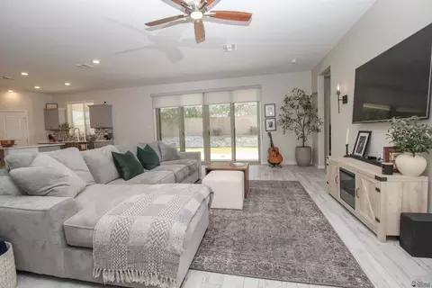 Living - 11743 E 26 St, Yuma, AZ 85367 photo 1 of 1