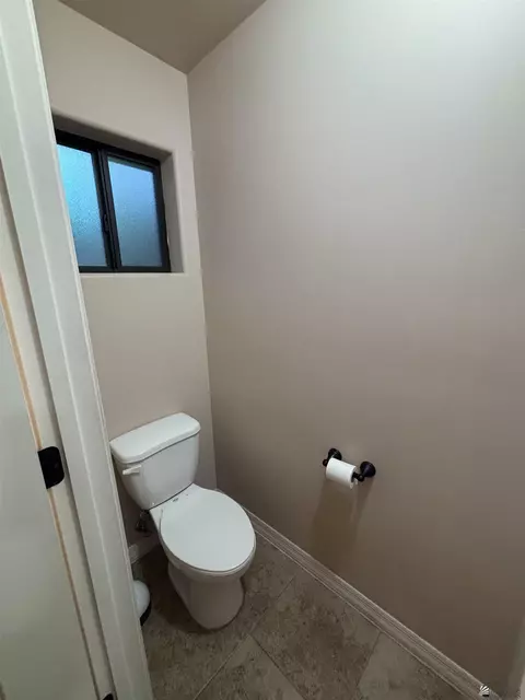 Bath - 207 E 12 Pl, Somerton, AZ 85350 photo 8 of 8