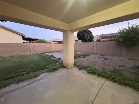 Exterior - 207 E 12 Pl, Somerton, AZ 85350 photo 3 of 6