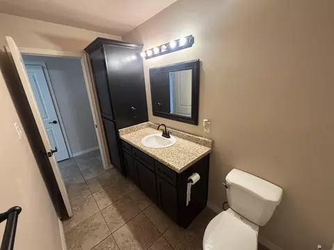 Bath - 207 E 12 Pl, Somerton, AZ 85350 photo 3 of 8